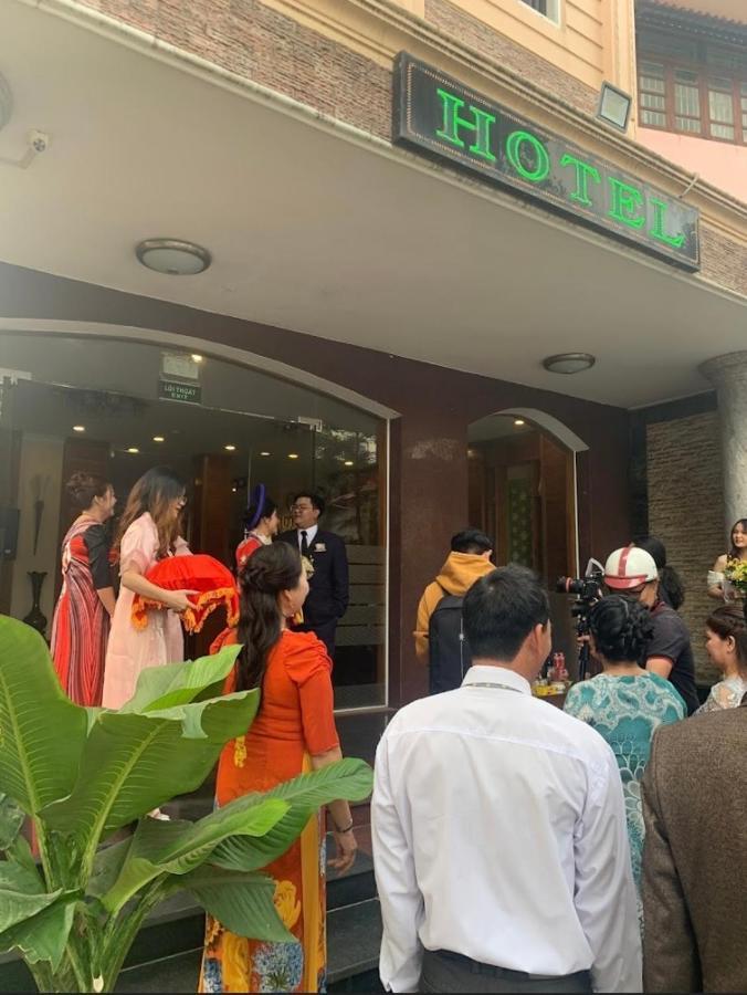 Ha Long Hotel Thu Duc Hcmc Thành Pho Ho Chí Minh Esterno foto